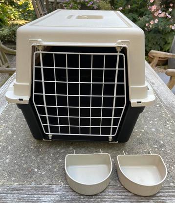 Poezenkennel NIEUW!! beschikbaar voor biedingen