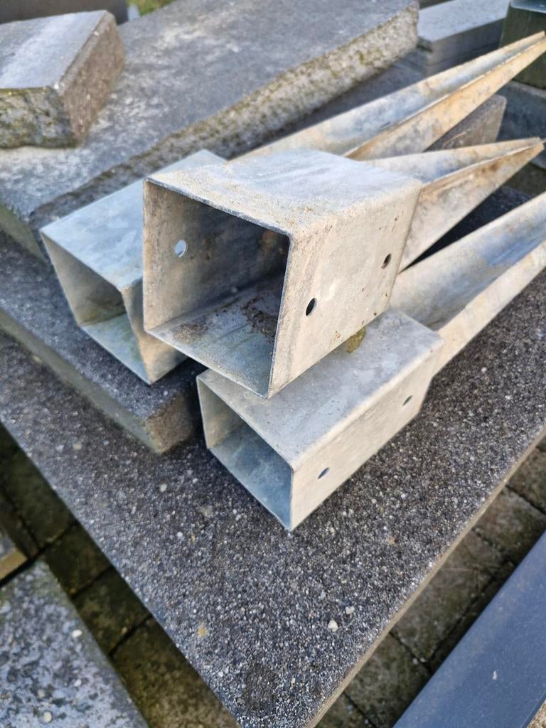 3 stuks paalhouders 8x8cm - Verzinkt, Tuin en Terras, Ophalen, Gebruikt, Minder dan 180 cm, Overige typen