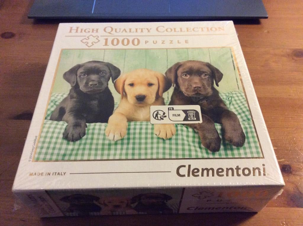 Clementoni puzzel 3 labrador puppies. 1000 stukjes, nieuw, Ophalen of Verzenden, 500 t/m 1500 stukjes, Nieuw, Legpuzzel