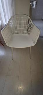 Te koop, 4 nieuwe witte stoelen, Ophalen of Verzenden, Nieuw, Kunststof
