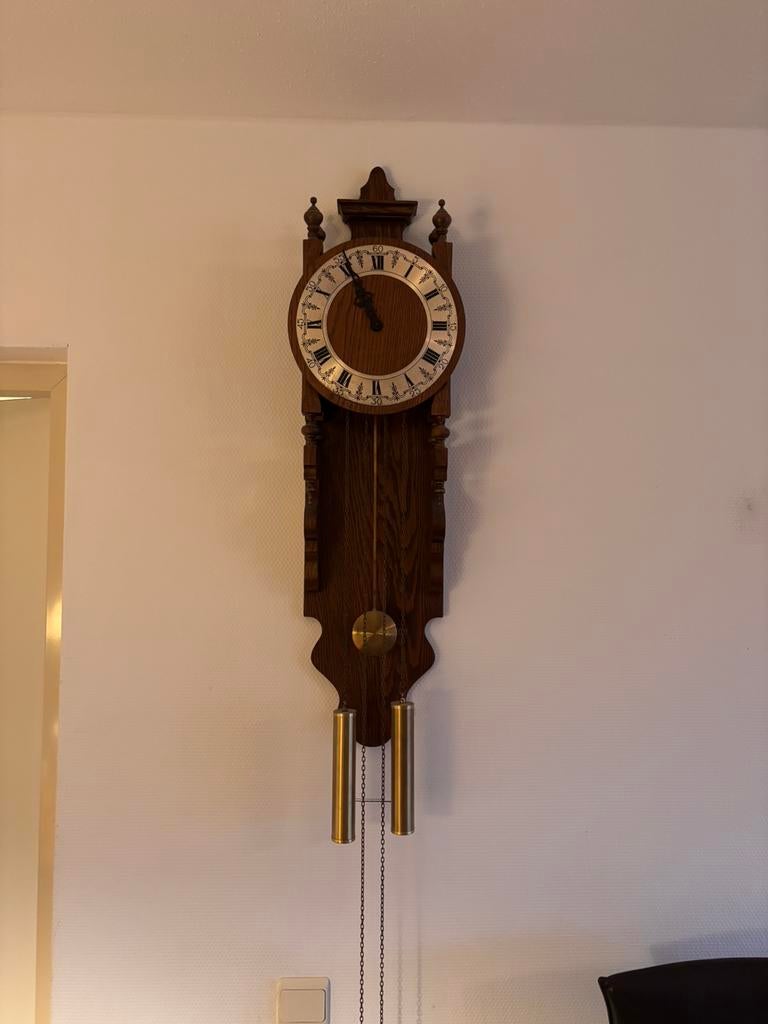 Antieke klok, Ophalen