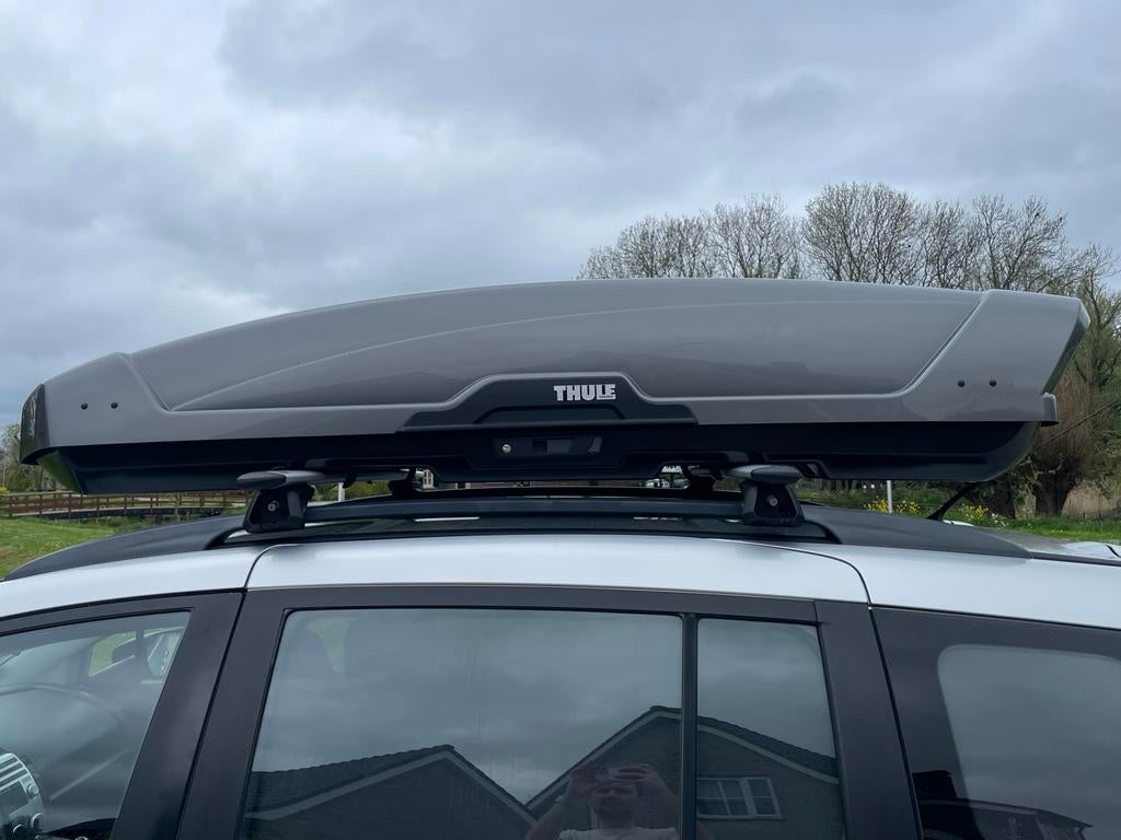 Thule Motion XT XXL Titan Glossy dakkoffer, Auto diversen, Dakkoffers, Ophalen, Zo goed als nieuw