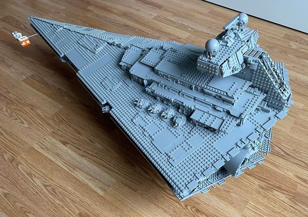Star wars imperial star destroyer 88602 lepin, Ophalen of Verzenden, Zo goed als nieuw, Replica