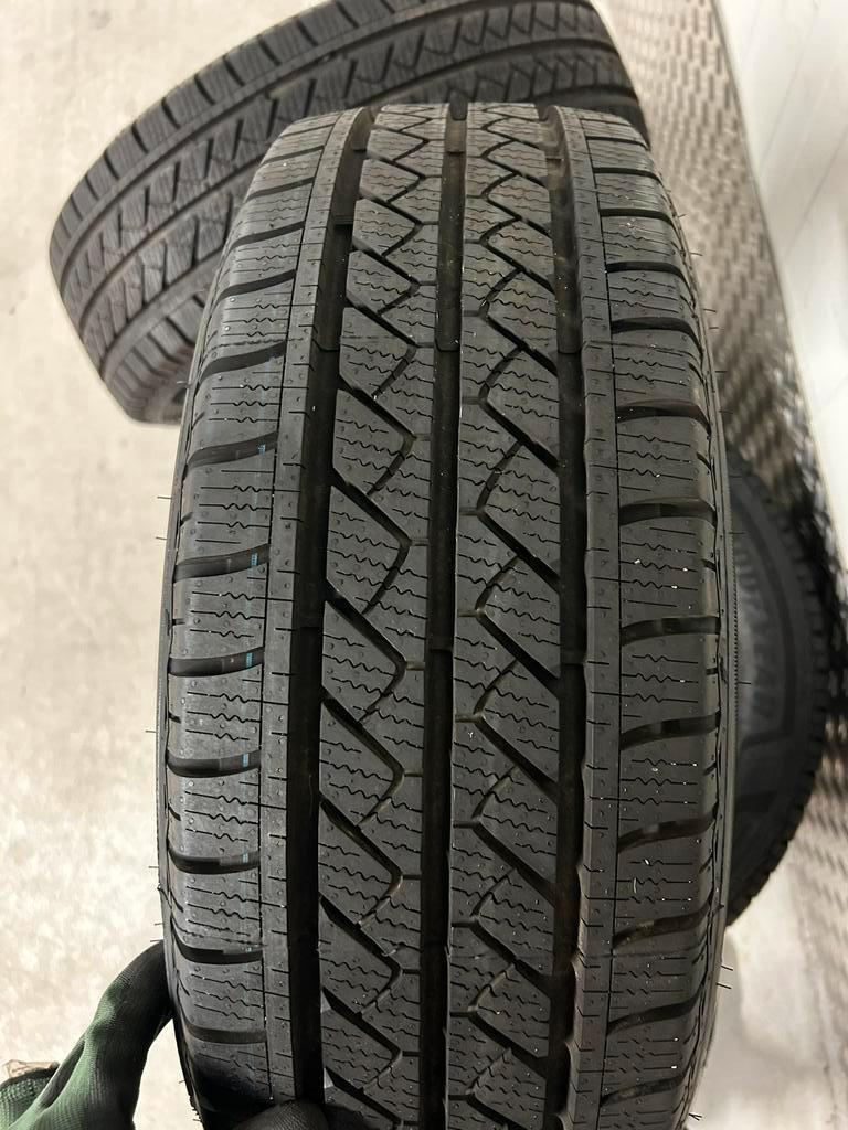 215 60 17 C Goodyear Allseason (4ST) 2024 bestelbus camper, Ophalen, Goodyear, Nieuw, 17 inch