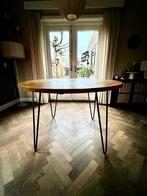 Ronde eettafel mangohout, Ophalen, Zo goed als nieuw