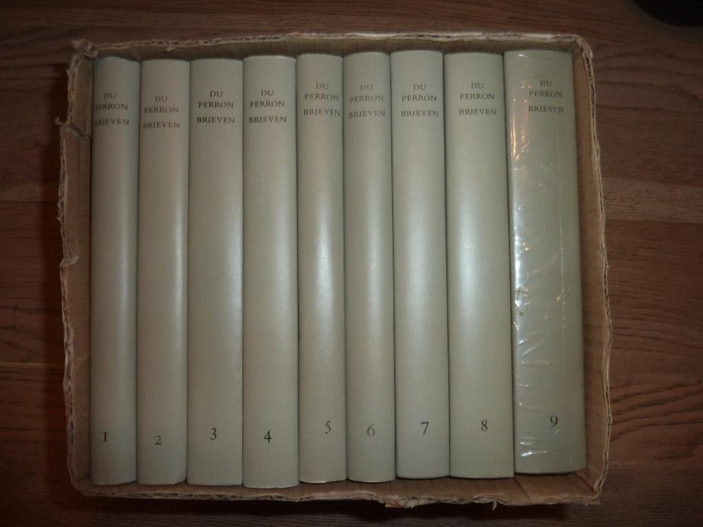 E. du Perron – Brieven - 9 delige uitvoering, Boeken, Ophalen of Verzenden, Zo goed als nieuw, Politiek en Staatkunde, Nederland