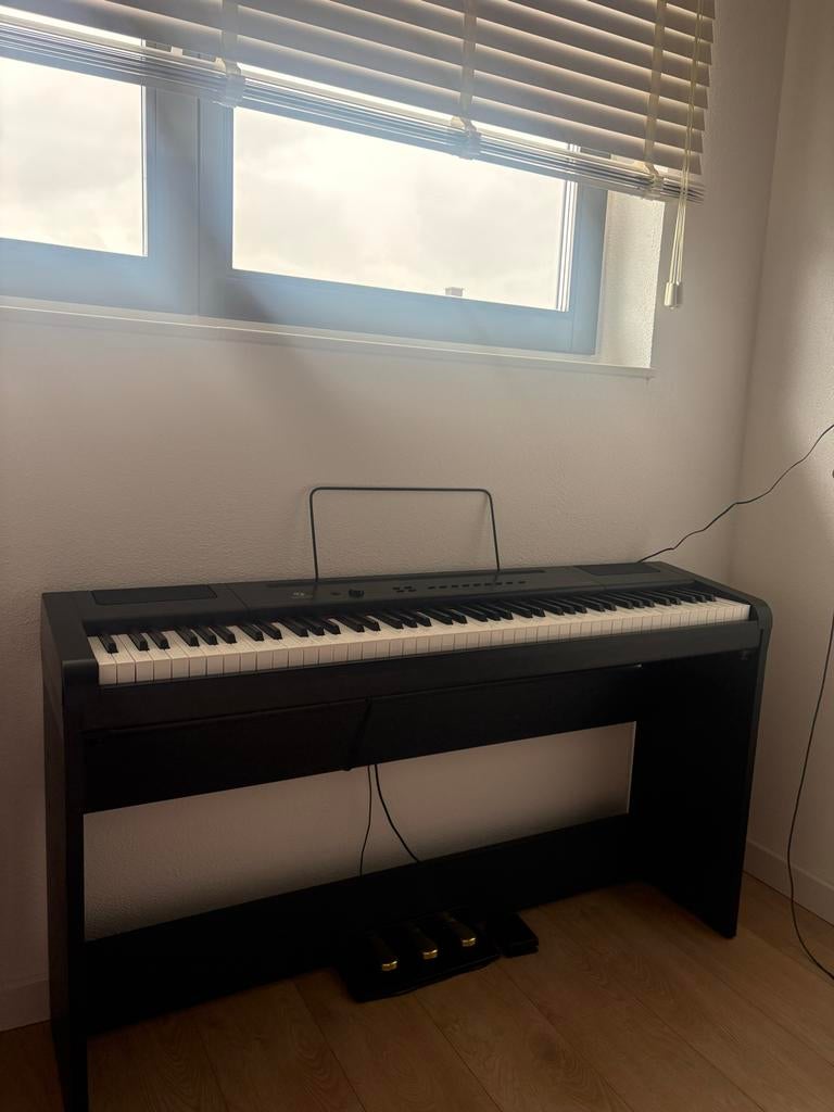 Fazley FSP-500-BK Digitale Piano Zwart met Pedalen, Muziek en Instrumenten, Piano's, Ophalen, Zwart, Digitaal, Zo goed als nieuw