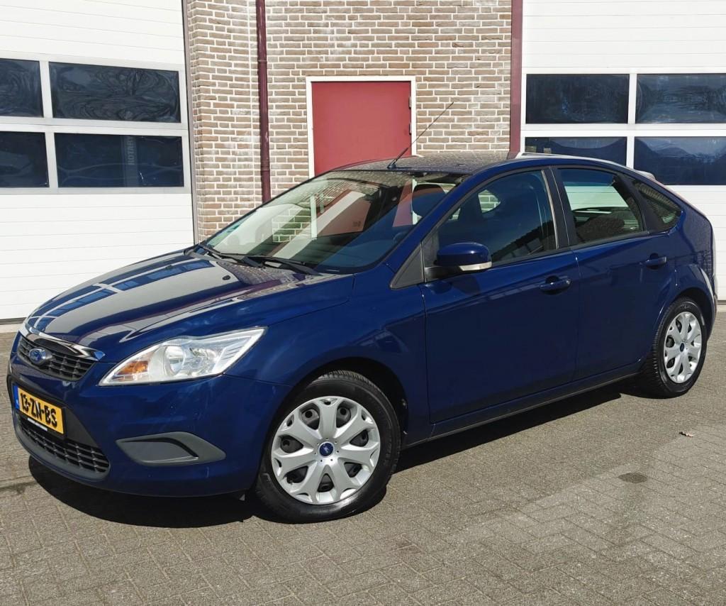 Ford FOCUS  1.4 16V TREND - Airco - Cruise control - Prijs i, Auto's, Ford, Euro 5, 15 km/l, Gebruikt, 4 cilinders