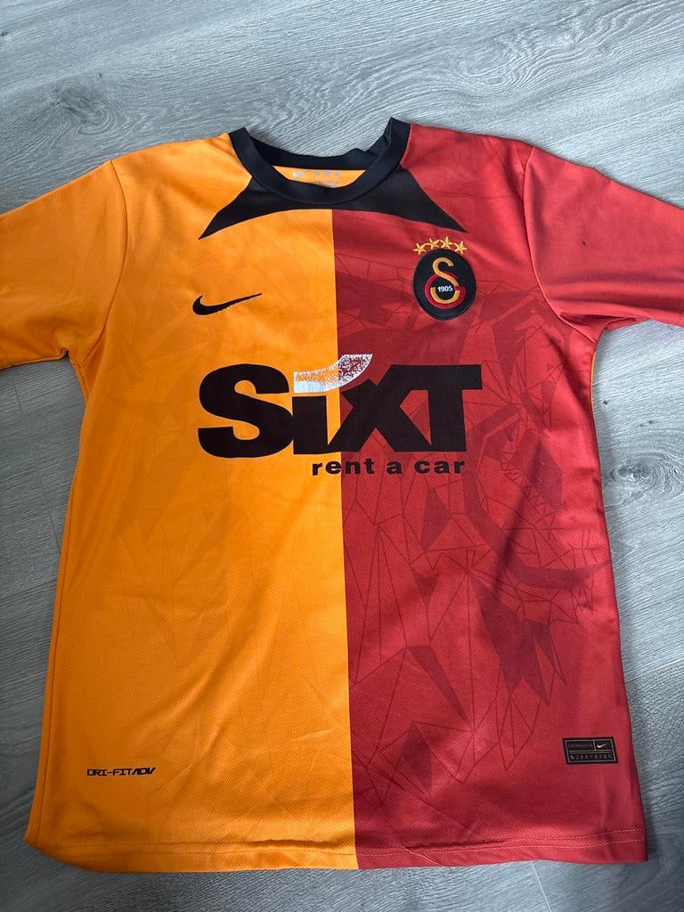 Mooi Galatasaray voetbalshirt van goede kwaliteit, Maat S, Ophalen, Zo goed als nieuw, Shirt