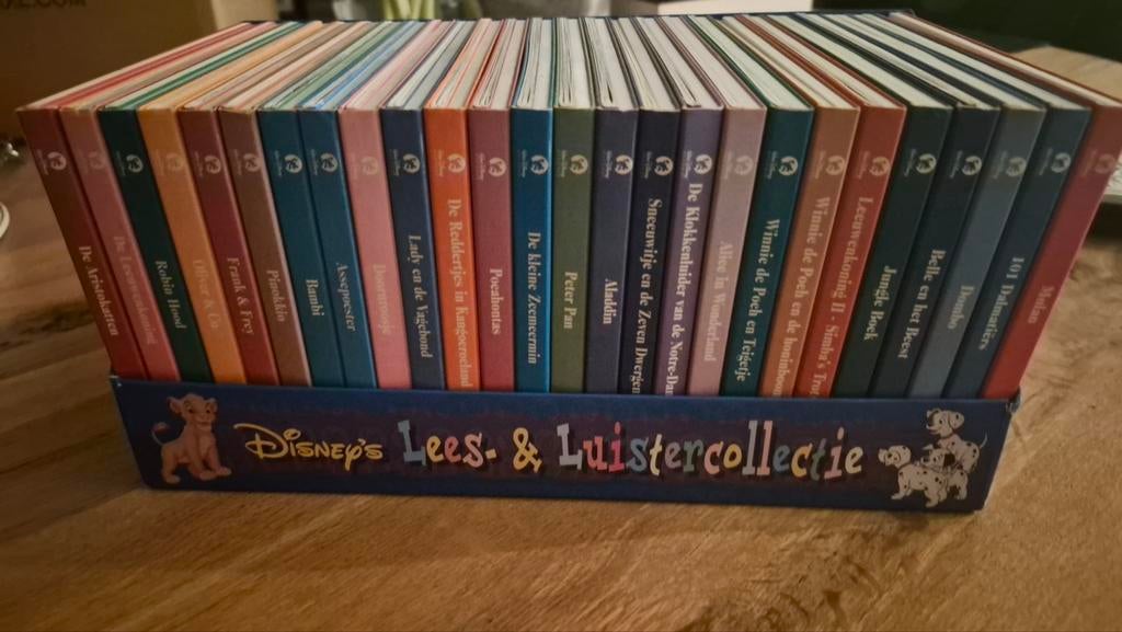 Volledige Disney Lees & Luisterboeken Collectie, Boeken, Sprookjes en Fabels, Ophalen of Verzenden, Gelezen