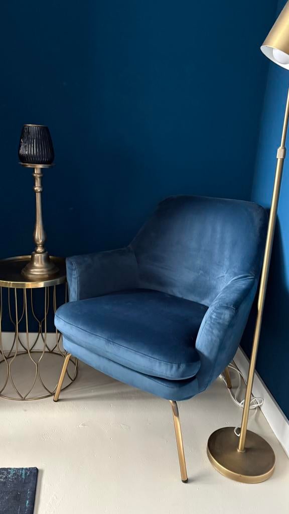 Bieden, Blauw fluwelen stoeltje & staande lamp, Ophalen of Verzenden, Zo goed als nieuw, 50 tot 75 cm, Modern
