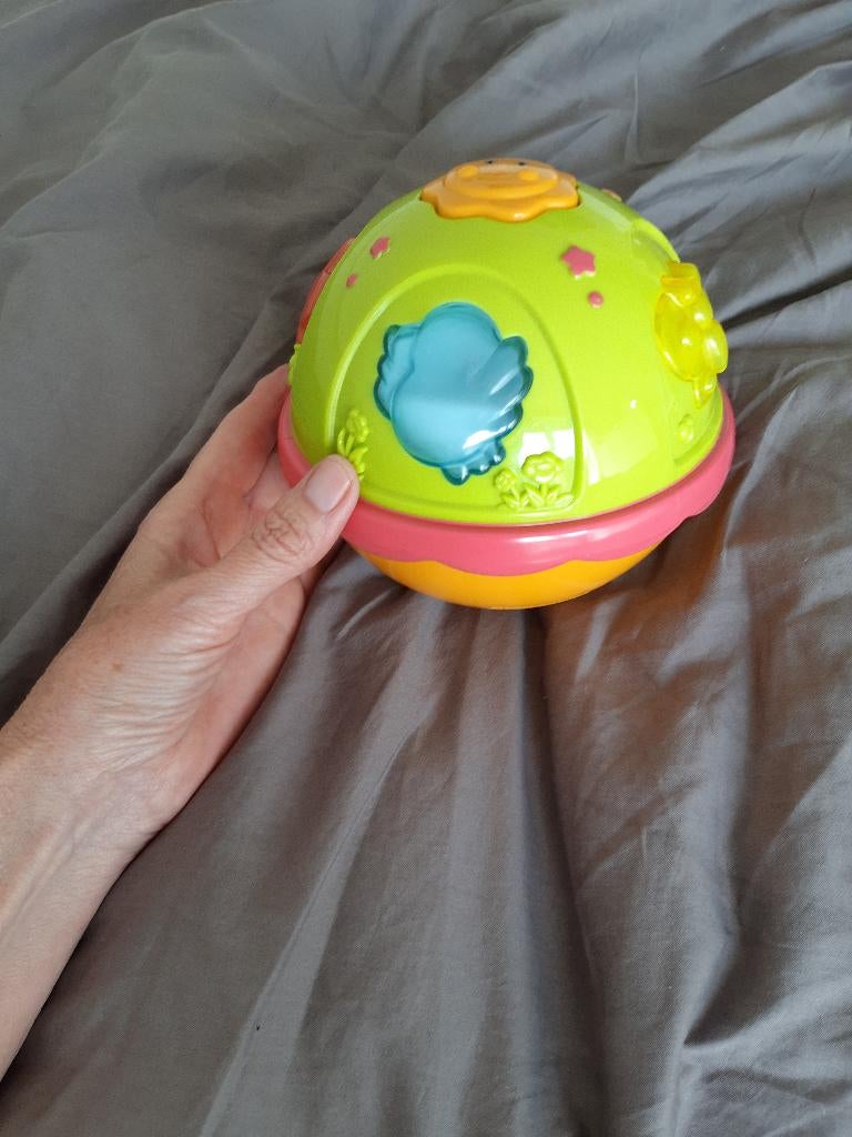 Bal met licht en geluid, Kinderen en Baby's, Speelgoed | Babyspeelgoed, Ophalen of Verzenden, Zo goed als nieuw, Overige typen