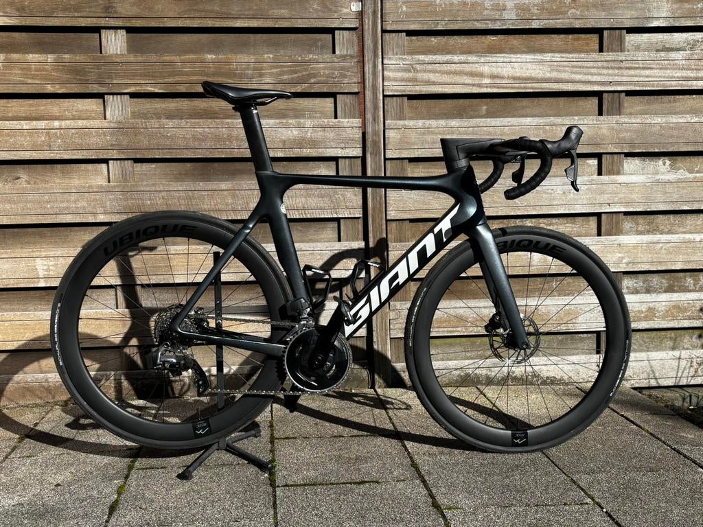 Giant Propel Advanced Pro M/L SRAM Rival AXS Ubique Carbon, Ophalen, 28 inch, Carbon, Heren