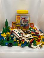 Vintage Lego - Diverse set met huis, voertuigen en figuren, Phone: +45 79 50 60 70 (Denmark HQ)., Lego, Lego, Ophalen of Verzenden