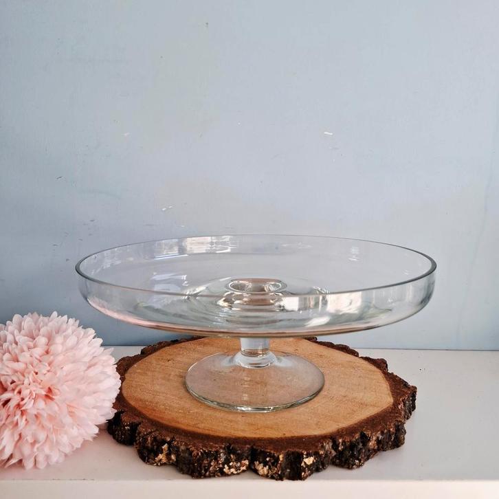 Glazen taartplateau / schaal op voet, Huis en Inrichting, Keuken | Servies, Zo goed als nieuw, Overige stijlen, Glas, Ophalen