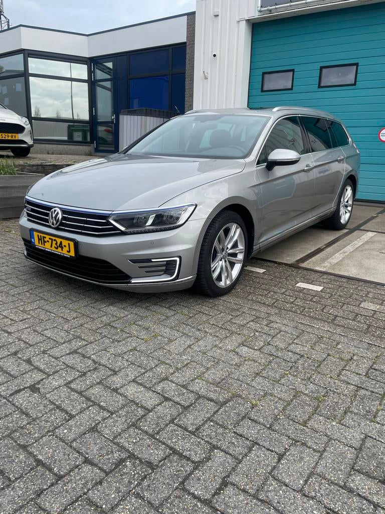 Volkswagen Passat 1.4 TSI Phev 218pk 6-DSG 2015 Grijs, Auto's, Volkswagen, Bedrijf, Passat, ABS, Achteruitrijcamera, Airbags, Airconditioning