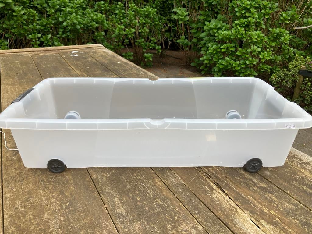 Grote kunststof opbergbak op wielen, transparant, Ophalen, Kunststof, Gebruikt, 50 tot 100 cm