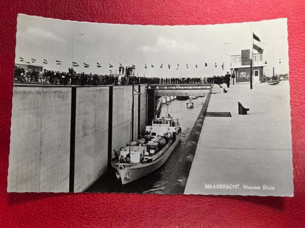 Maasbracht bij Echt Nieuwe Sluis, Ophalen of Verzenden, Zeeland