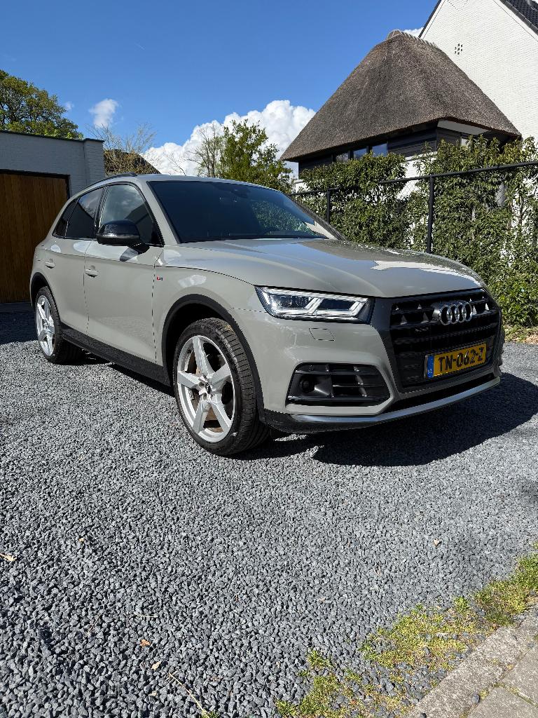 Audi Q5 2.0 TFSI Black Ed.*Pano*Luchtv.*B&O*Leder*ACC*Matrix, Auto's, Automaat, 4 cilinders, Particulier, SUV of Terreinwagen