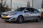 PEUGEOT 308 SW 1.2 PT BLUE LEASE PREMIUM AUT. | PANO | CAMER, Stof, Gebruikt, Euro 6, 1199 cc