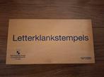 Letterklankstempels 1872000 letter stempels, Ophalen of Verzenden, Gebruikt, Taal en Lezen