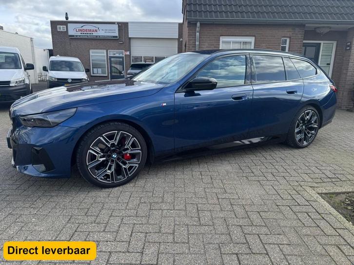 BMW i5 Touring M60 xDrive 601PK Origineel NL (btw), Auto's, BMW, Bedrijf, Te koop, i5, 4x4, ABS, Achteruitrijcamera, Adaptive Cruise Control