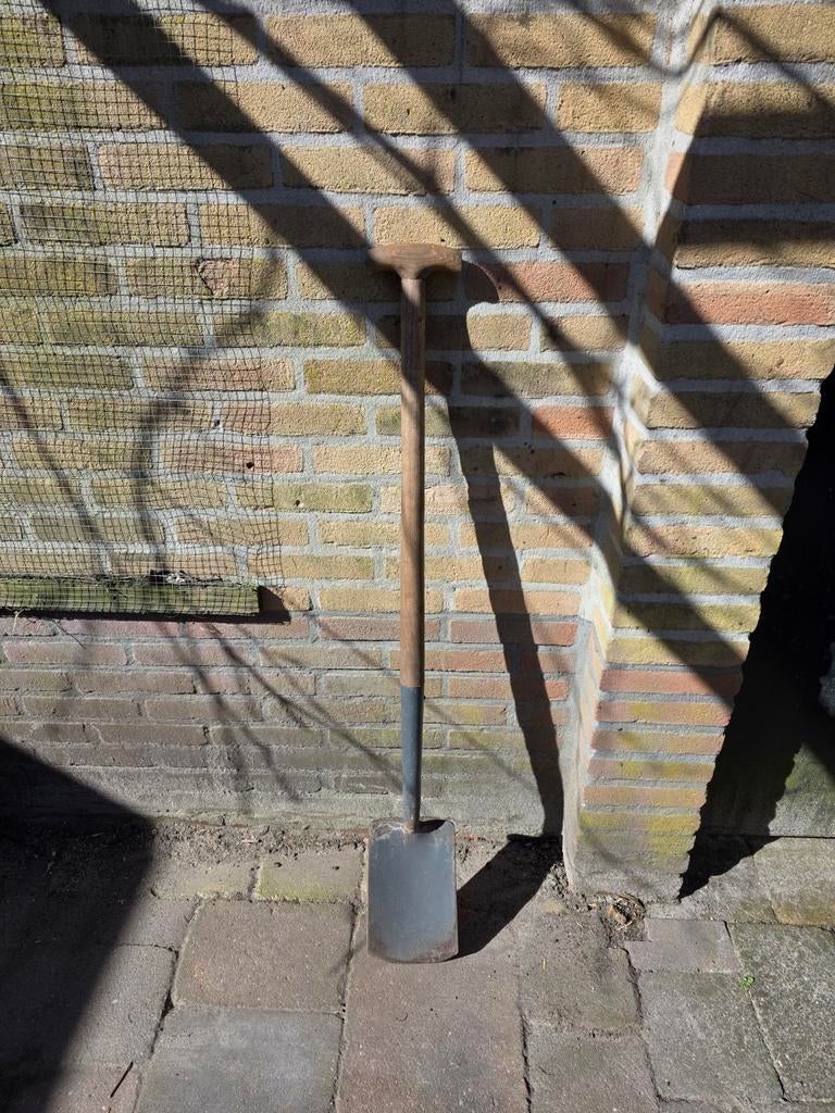 Spade met houten steel, Tuin en Terras, Ophalen