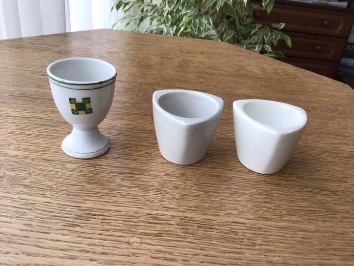 Gez. Flora- Ei -Dopje.Gouda en Cris v.d.Hoef., Antiek en Kunst, Antiek | Servies los, Ophalen of Verzenden