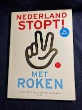 Boek:Nederland stopt! met roken–Pauline Dekker W. de kanter., Boeken, Ophalen of Verzenden, Zo goed als nieuw, Pauline Dekker en Wanda de kanter