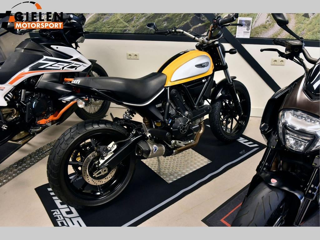 DUCATI Scrambler SIXTY2 400 cc A2, Motoren, Motoren | Ducati, Bedrijf, Overig, meer dan 35 kW, 2 cilinders, Minimaal motorrijbewijs A2