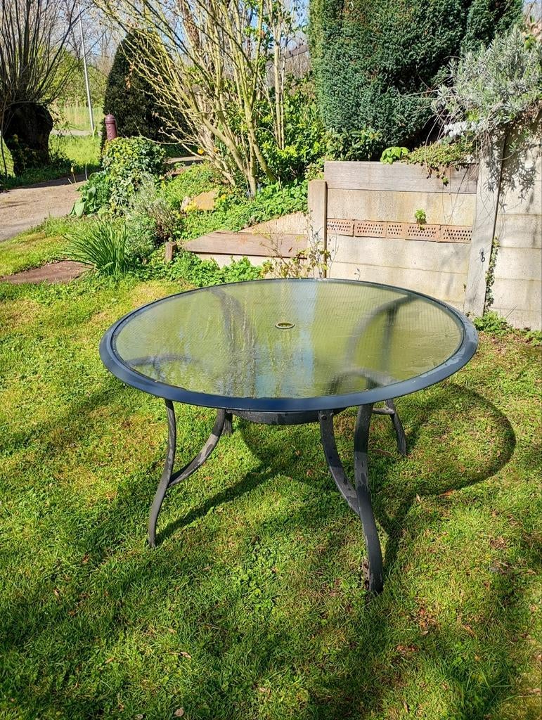 Ronde buiten tafel 120 cm doorsnede, Ophalen, Gebruikt, Rond