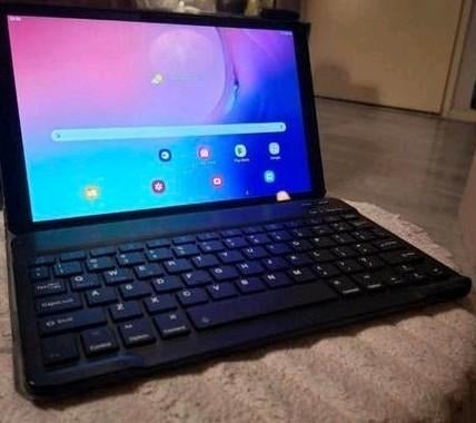 Tablet Samsung Galaxy Tab A10.1 met toetsenbord en hoes, Computers en Software, Android Tablets, 10 inch, Gebruikt, Samsung, Galaxy Tab A10.1