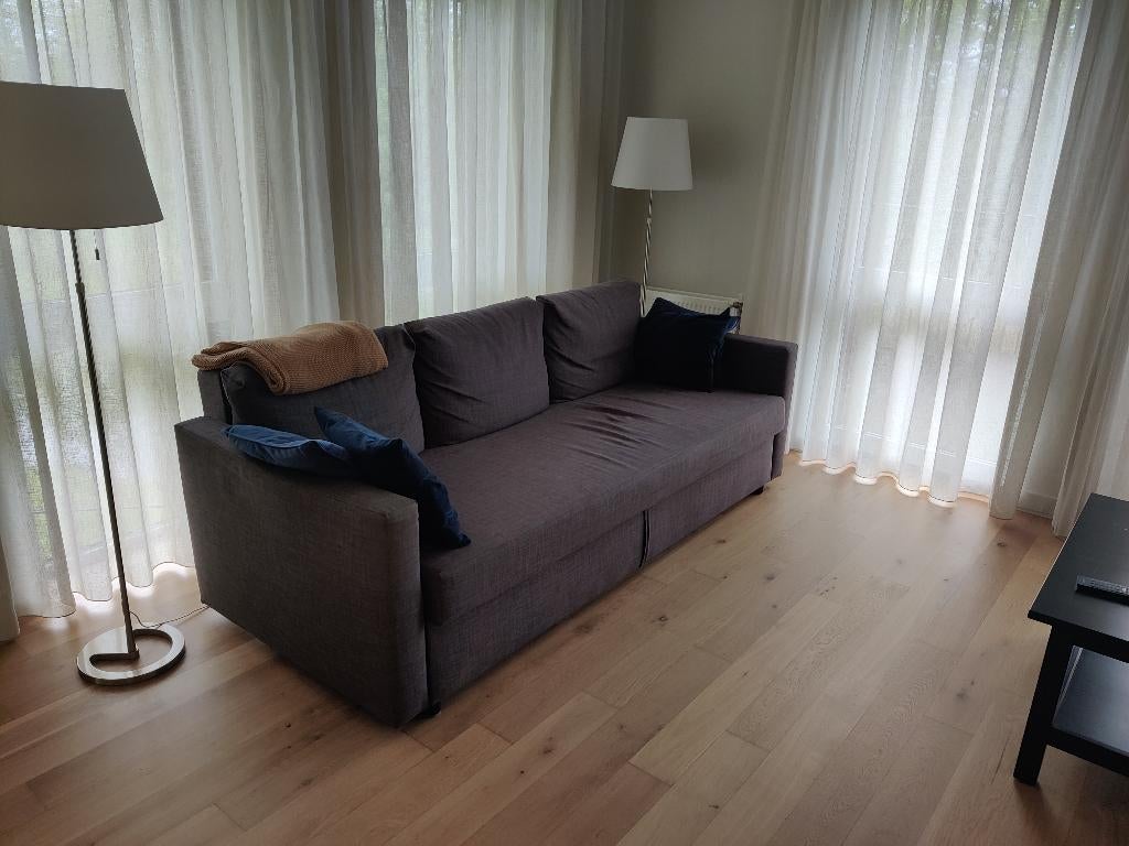 FRIHETEN 3-zitsslaapbank, Skiftebo donkergrijs, Ophalen, Gebruikt, 100 tot 125 cm, Driepersoons