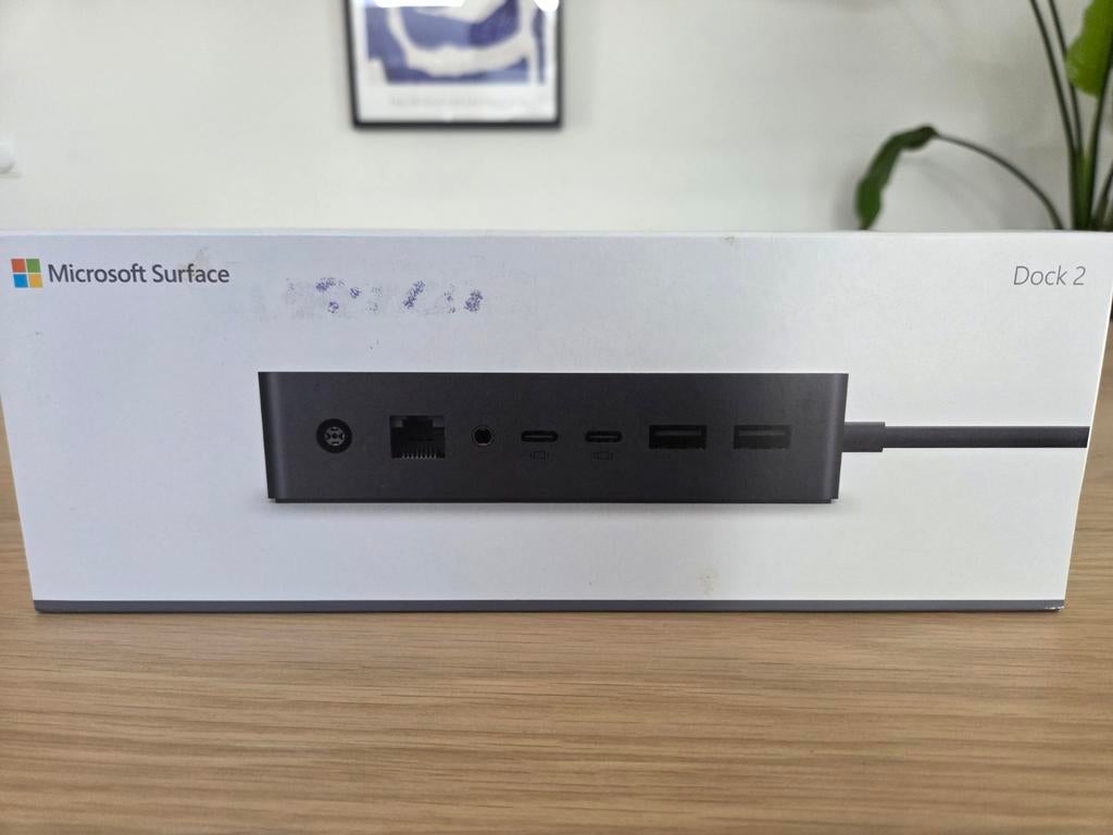 Microsoft Surface Dock 2 docking station, Docking station, Laptop, Ophalen of Verzenden, Zo goed als nieuw