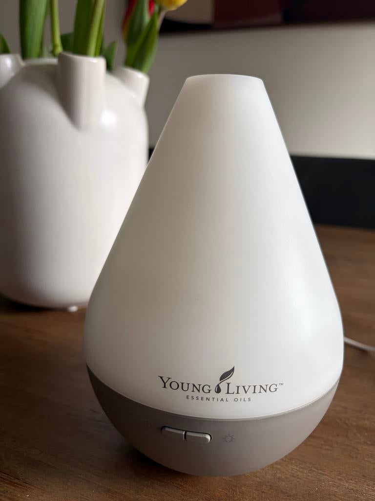 Young Living Dewdrop Diffuser voor essentiële oliën, Huis en Inrichting, Woonaccessoires | Overige, Ophalen of Verzenden, Zo goed als nieuw
