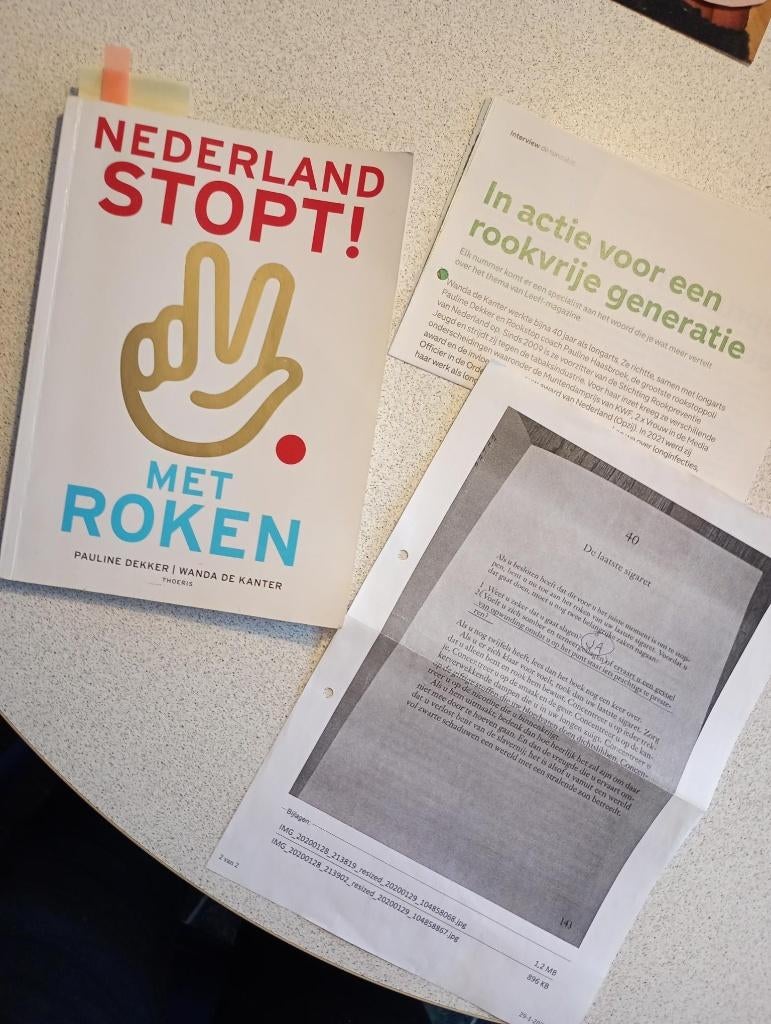 Nederland Stopt Met Roken - Pauline Dekker ^HIERMEE STOP JE!, Boeken, Ophalen of Verzenden, Gelezen