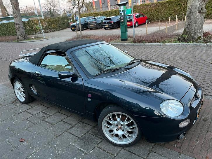 MGF 1.8 I 88 KW Steptronic 2001, Auto's, MG, Particulier, F, Benzine, F, Cabriolet, Automaat, Origineel Nederlands, Blauw, Beige