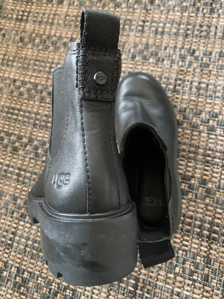 Zwarte UGG laarzen maat 36, Kleding | Dames, Schoenen, Gedragen, Lage of Enkellaarzen, Zwart, Ophalen of Verzenden