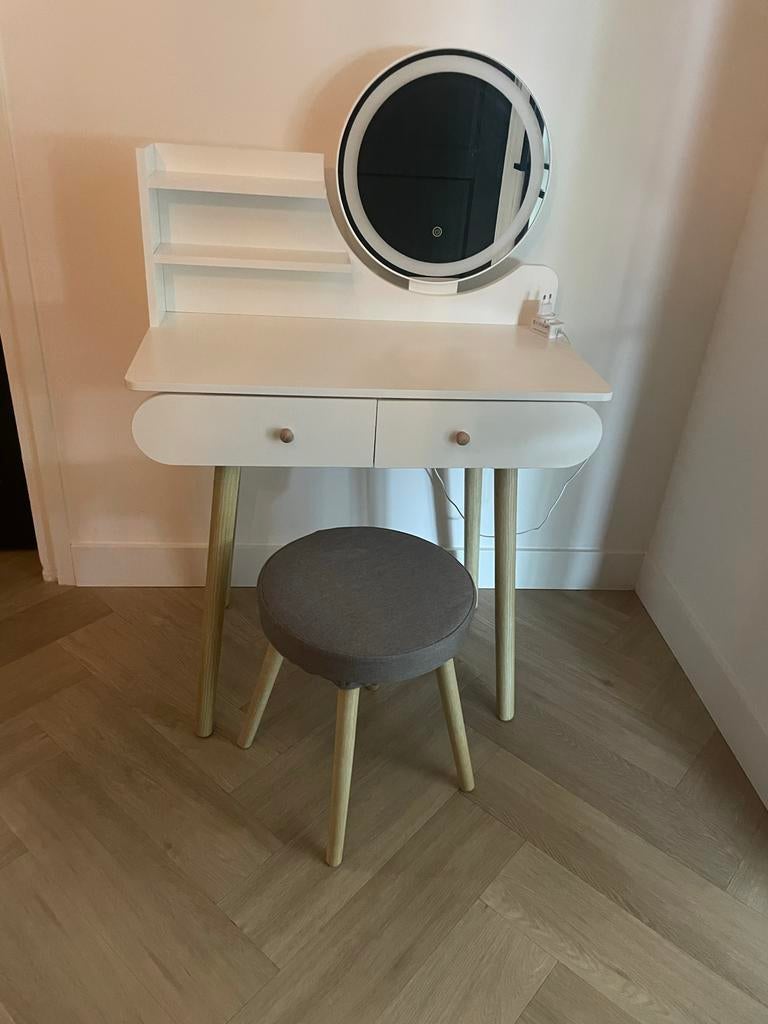 Kaptafel met spiegel en krukje, Zo goed als nieuw, Minder dan 100 cm, Hout, 50 tot 100 cm