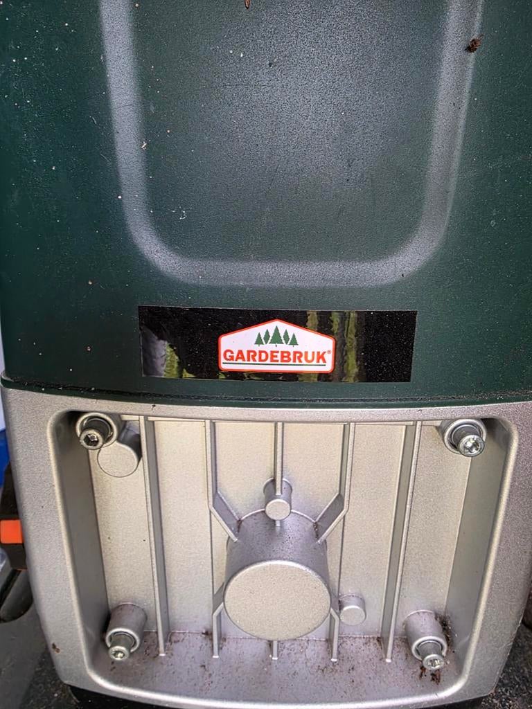 GARDENBRUK Elektrische Hakselaar - Zo goed als nieuw, Ophalen, Zo goed als nieuw