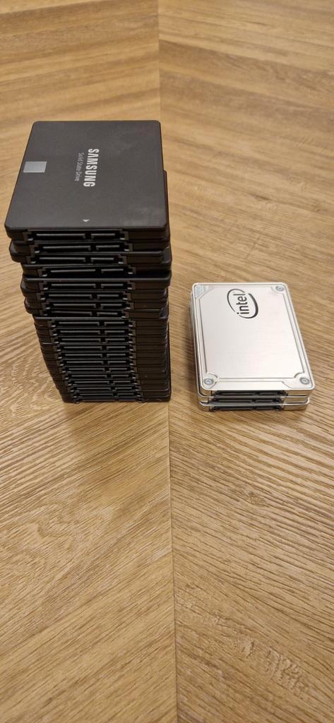 Diverse Samsung en Intel SSD schijven van 500GB, Computers en Software, Harde schijven, SSD, Ophalen of Verzenden, Zo goed als nieuw
