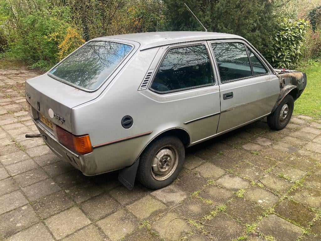 Volvo 343 1.4 Special AUT 1979 Grijs, Auto's, Volvo, Particulier, Benzine, Hatchback, Automaat, Origineel Nederlands, Zilver of Grijs