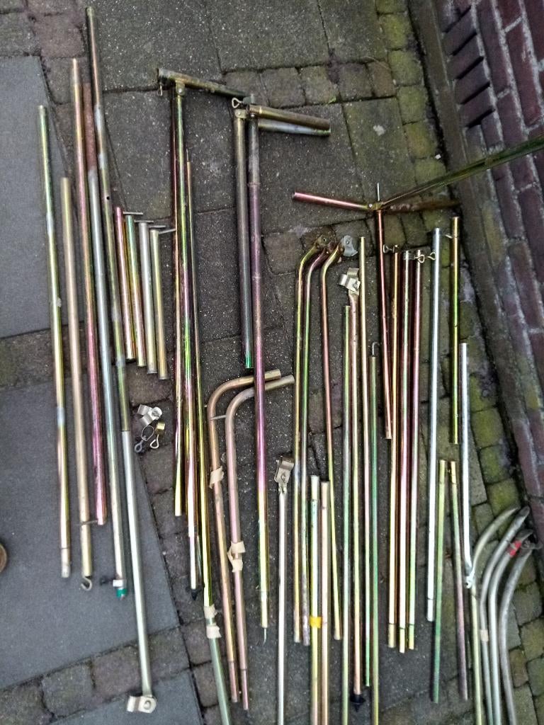 tentstokken, Ophalen, Zo goed als nieuw
