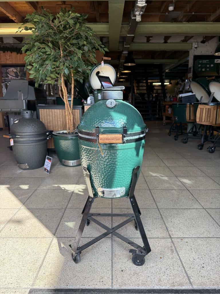 Big Green Egg Small - Met en zonder onderstel vanaf €750,-, Tuin en Terras, Houtskoolbarbecues, Ophalen, Zo goed als nieuw, Big Green Egg (origineel)