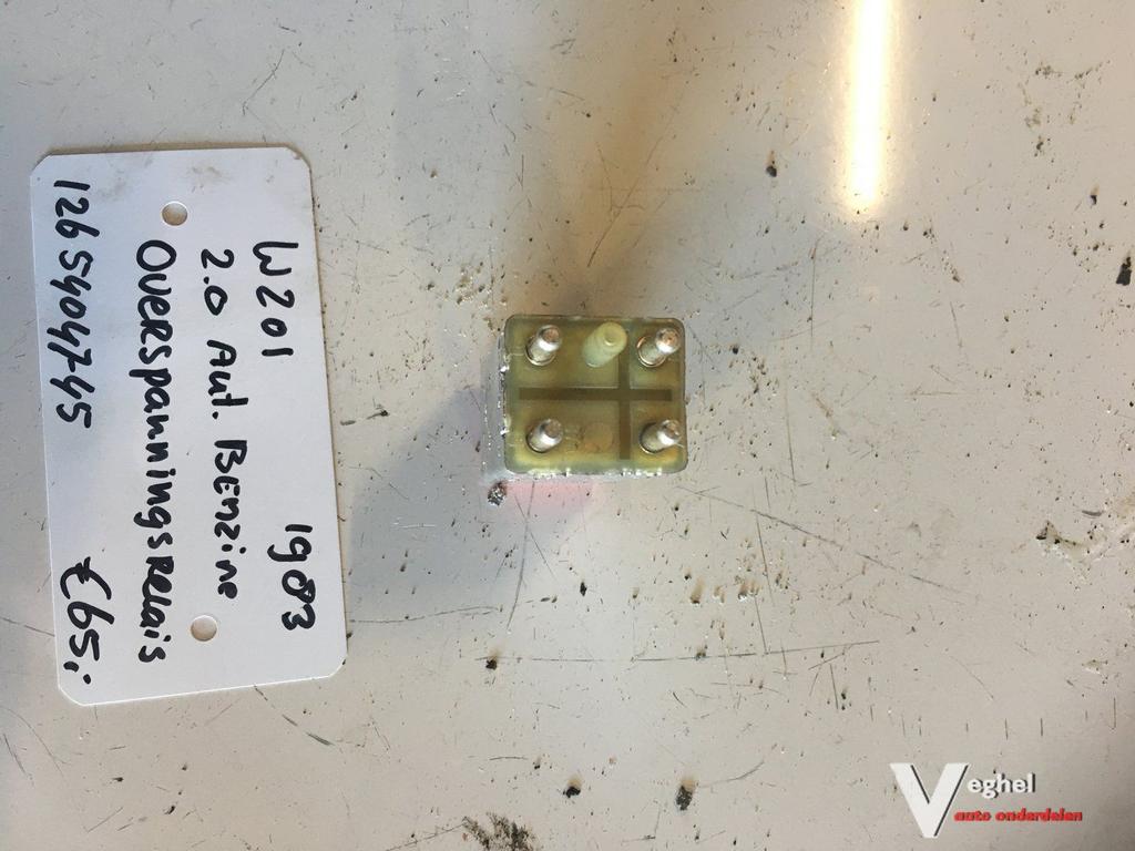 Mercedes W201 1983 2.0 automaat Overspanningsrelais, Gebruikt, -, -, Ophalen of Verzenden