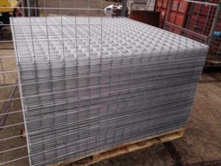 Betonijzeren gaasmatten schutting gaas panelen, Ophalen of Verzenden, Nieuw, Binnen