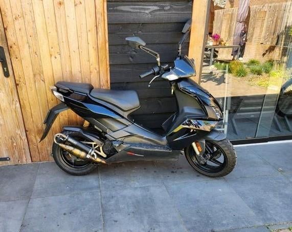 Aprilia sr50 LC 2013, Ophalen, Tweetakt, Gebruikt, Overige modellen