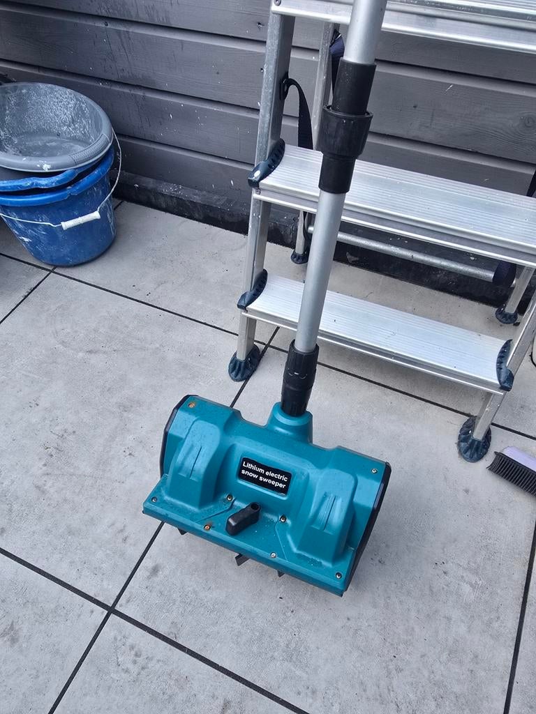 Lithium Elektrische Sneeuwveger - Zonder Accu, Tuin en Terras, Veegmachines, Gebruikt, Ophalen of Verzenden