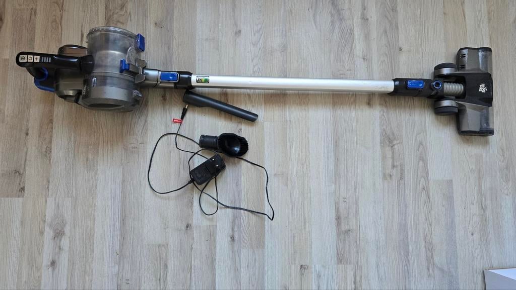 Dirt Devil DD778-1 steelstofzuiger - accu snel leeg, Stofzuiger, Ophalen of Verzenden, Niet werkend, Minder dan 1200 watt