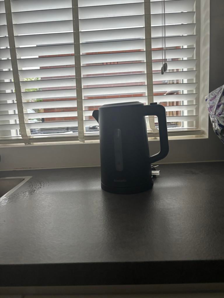 Water koker brabantia, 1 tot 2 liter, Ophalen, Zo goed als nieuw